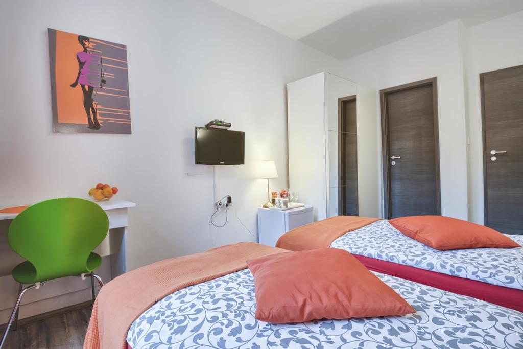 Top Center Rooms & Studio Pula Exterior foto