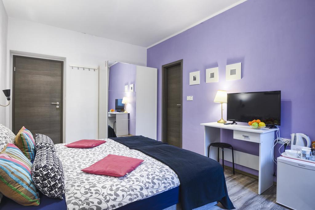 Top Center Rooms & Studio Pula Exterior foto