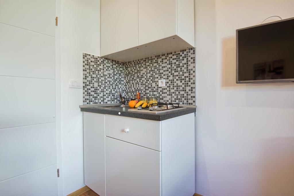 Top Center Rooms & Studio Pula Exterior foto